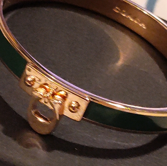 NWT!! COACH Bracelet - Picture 2 of 13